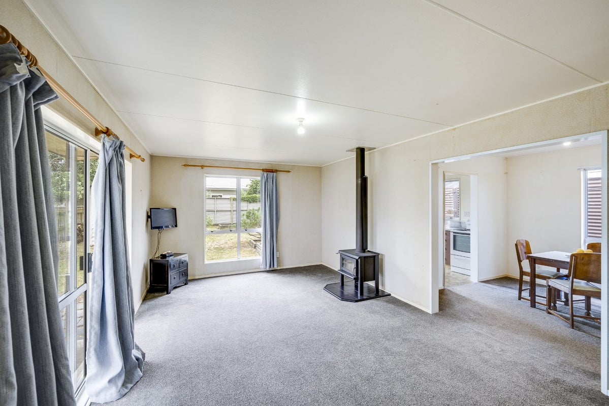 34 Ossian Street, Ahuriri, Napier - Carousel 2
