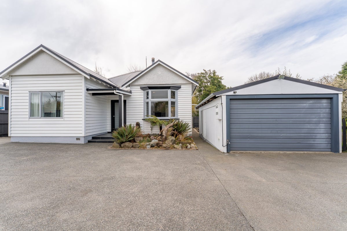 31 Richard Pearse Drive, Temuka - Carousel 1