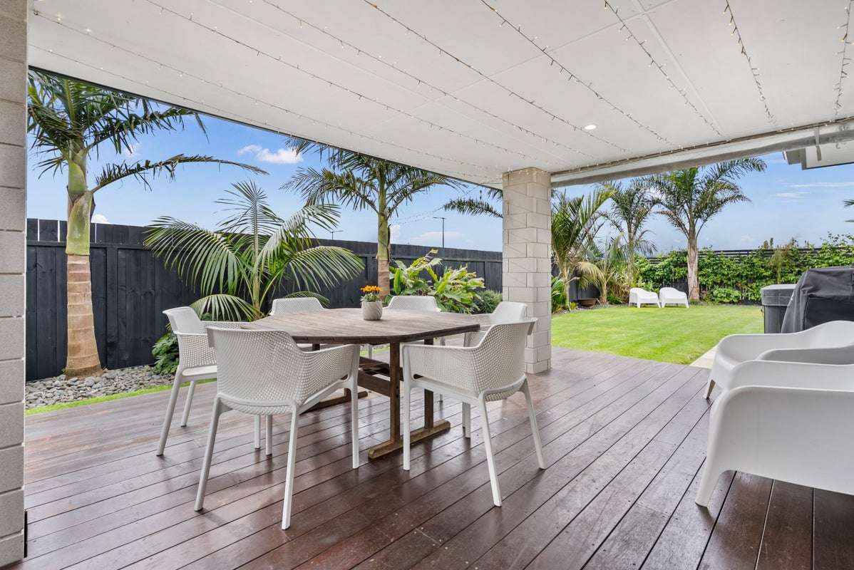 24 Ferry Road, Waipu, Waipu - Carousel 1