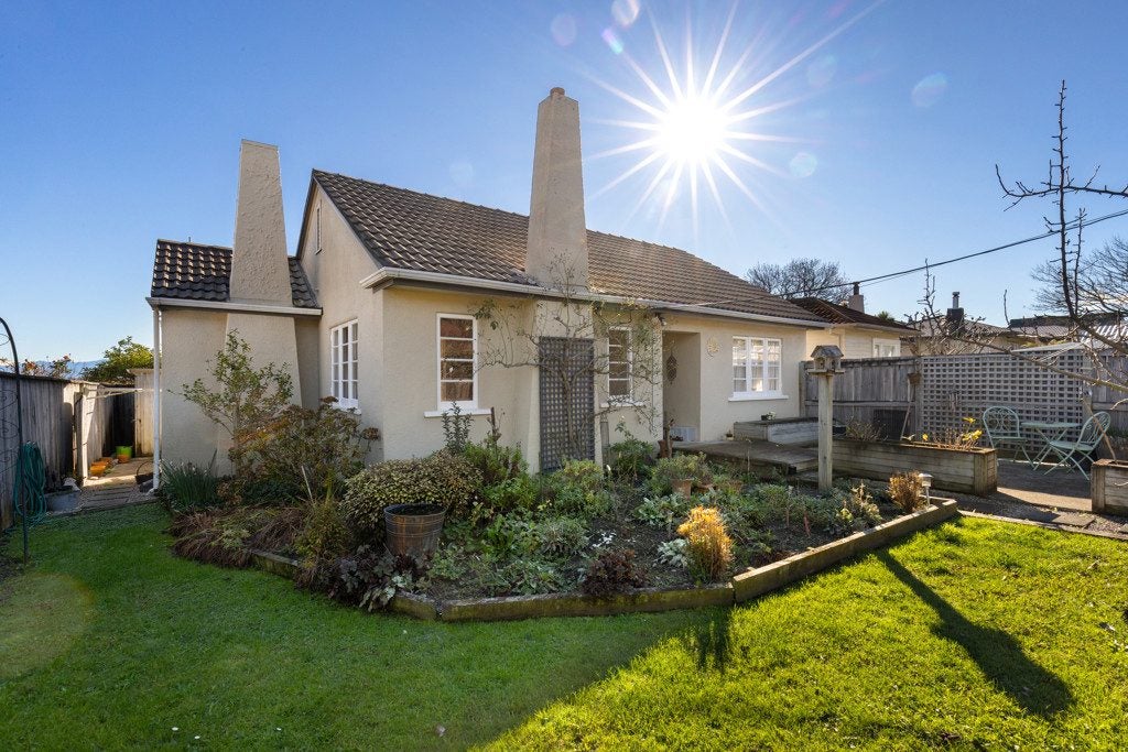 1/26 Taupata Street, Stoke, Nelson - Carousel 1
