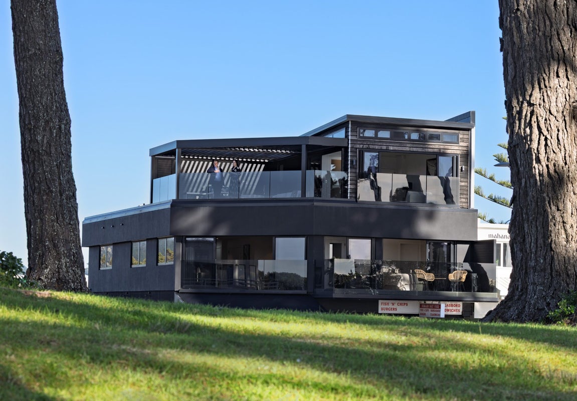 3/554 Papamoa Beach Road, Papamoa Beach, Papamoa - Carousel 1