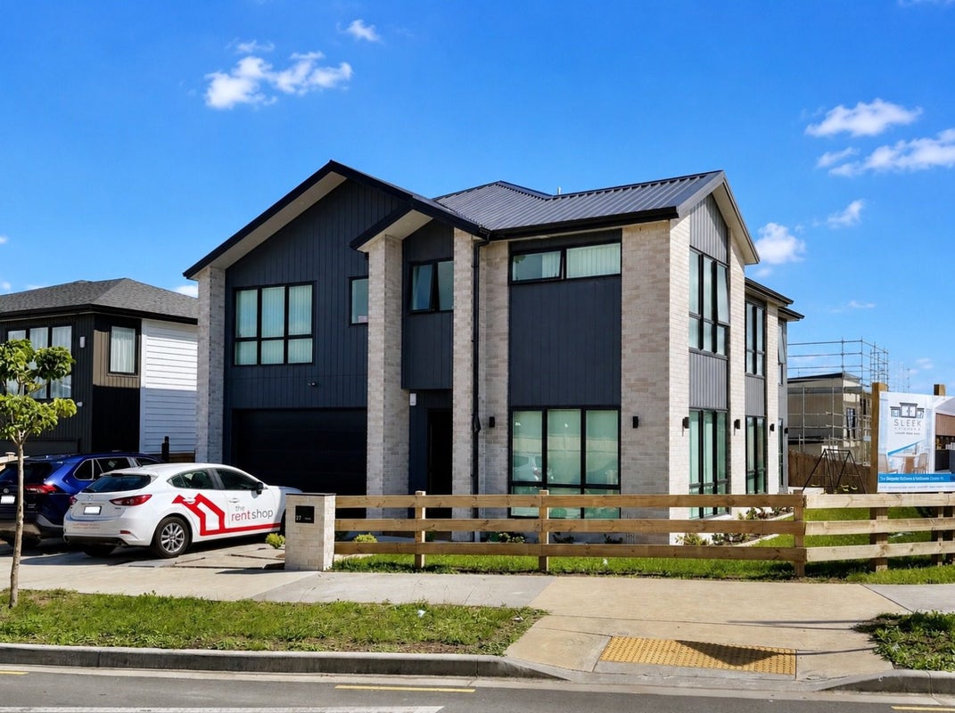 27 Southridge Road, Flat Bush, Auckland - Carousel 2