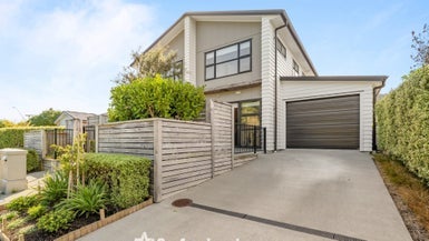 1246 Taita Drive, Taita, Lower Hutt - Carousel 1