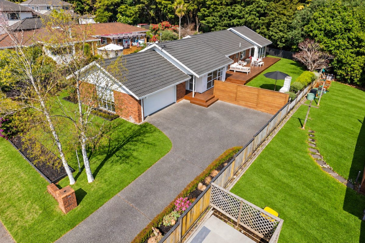 Property Valuation for 54 Kuripaka Crescent, The Gardens, Manukau City ...