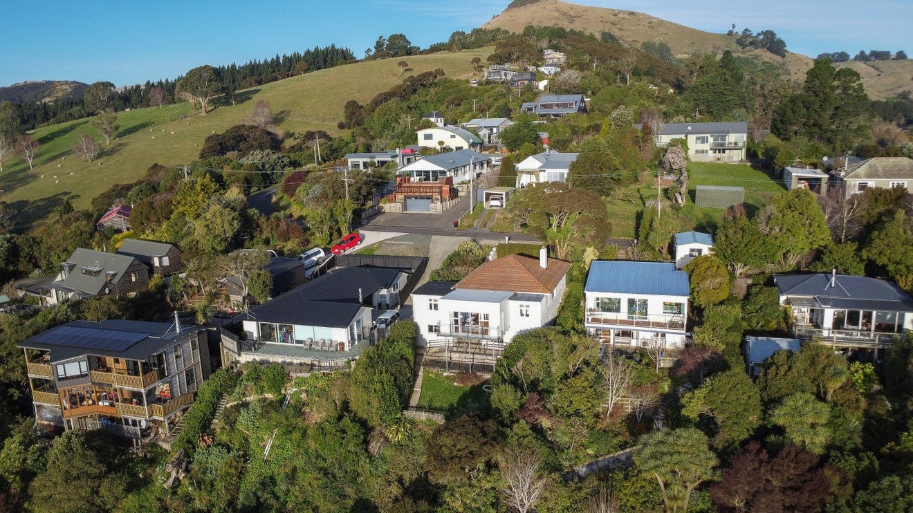 35 Oxley Crescent, Broad Bay, Dunedin - Carousel 22