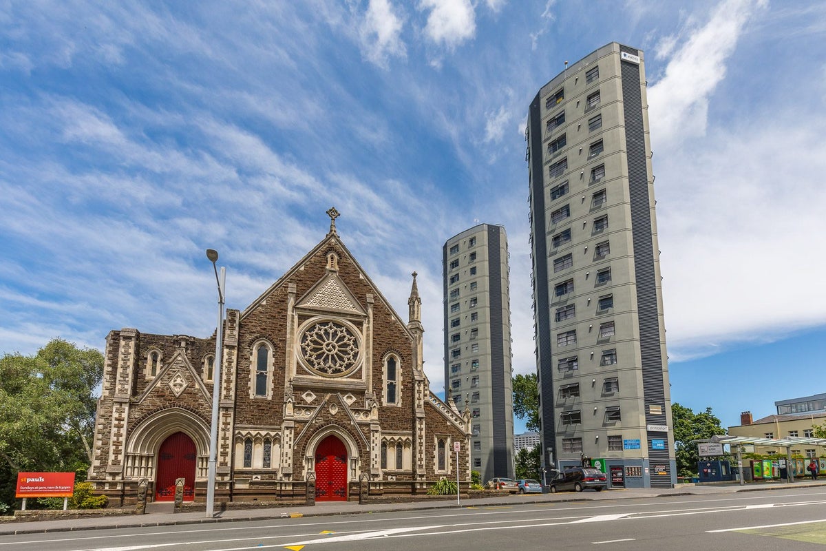 17A/30 Symonds Street, Grafton, Auckland - Carousel 1