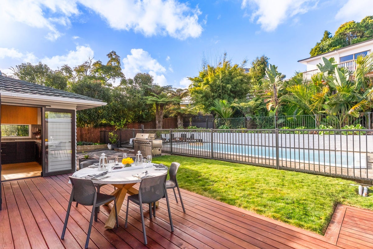 14 Takapu Street, Henderson, Auckland - Carousel 2
