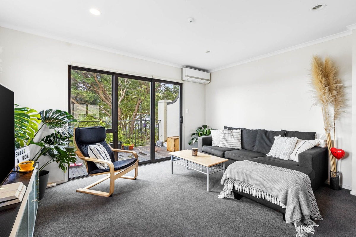 1A/168 Mokoia Road, Chatswood, North Shore City, Auckland - Carousel 2