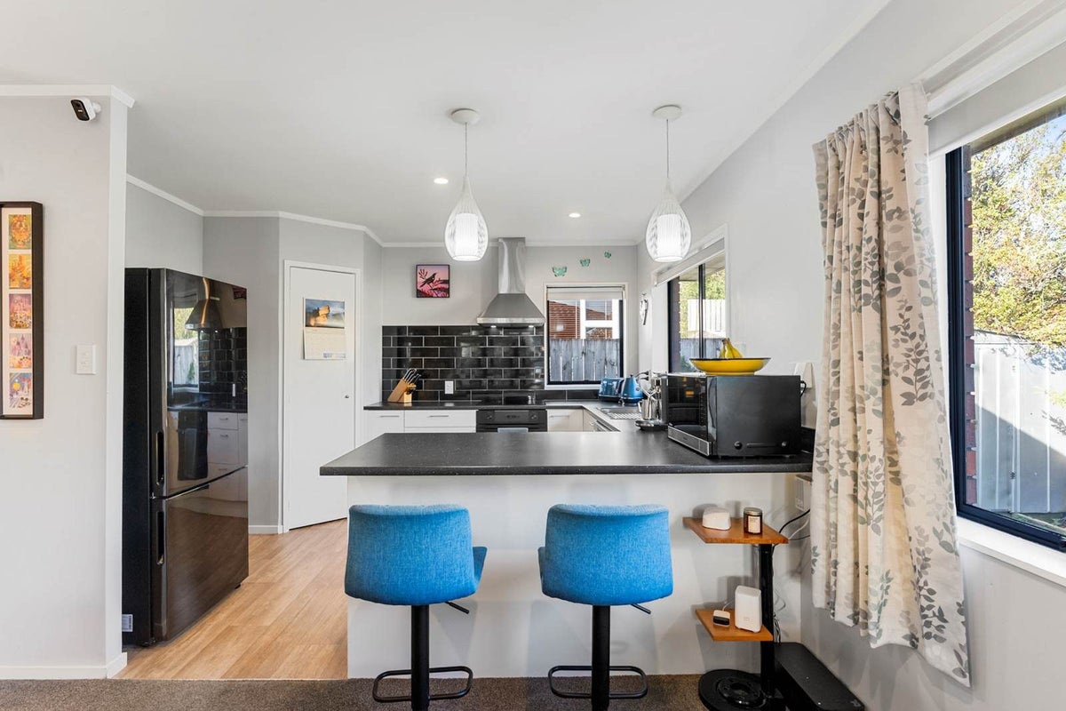 2/52 Shirley Avenue, Papakura, Papakura - Carousel 2