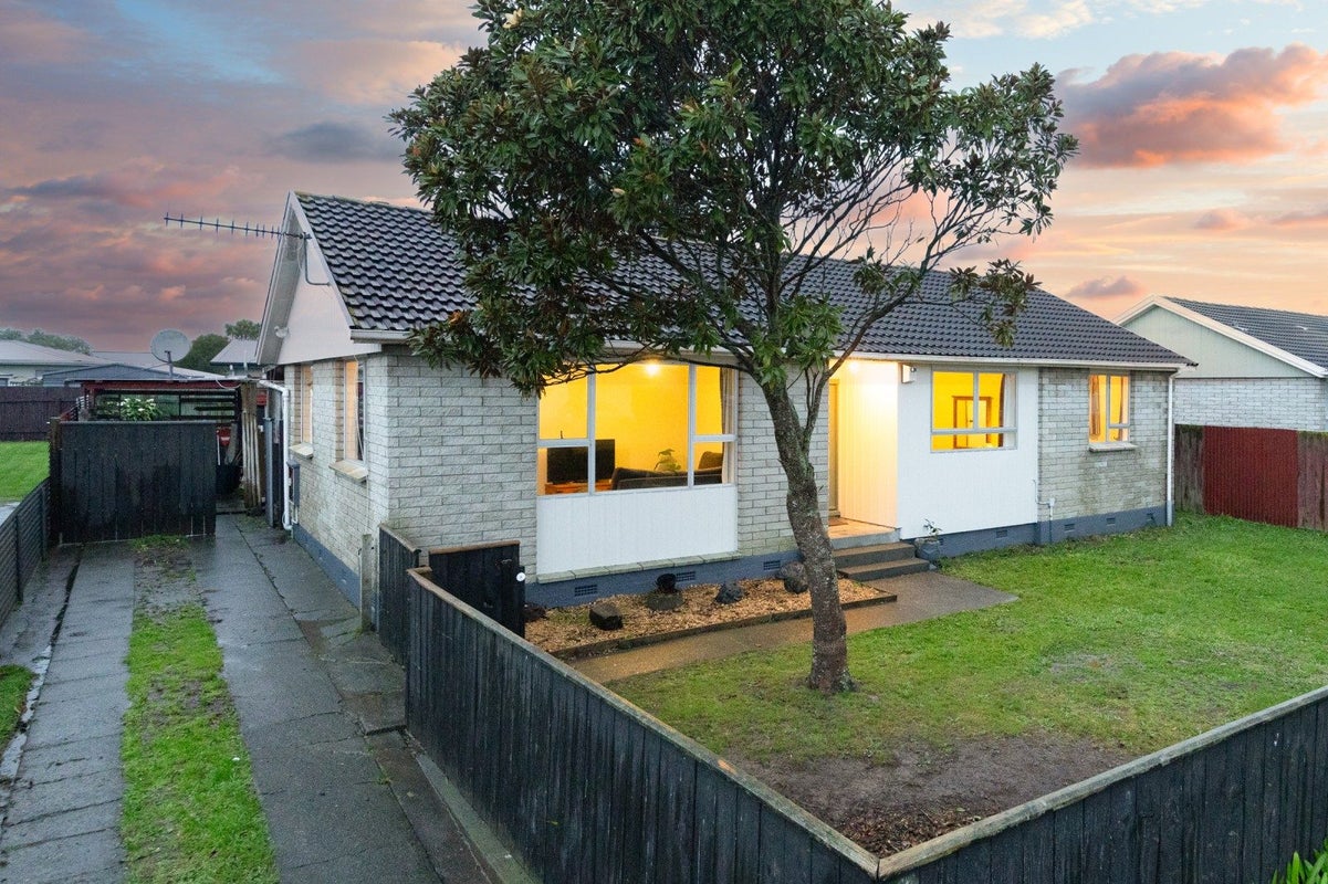 76 Monowai Place, Westbrook, Palmerston North - Carousel 1