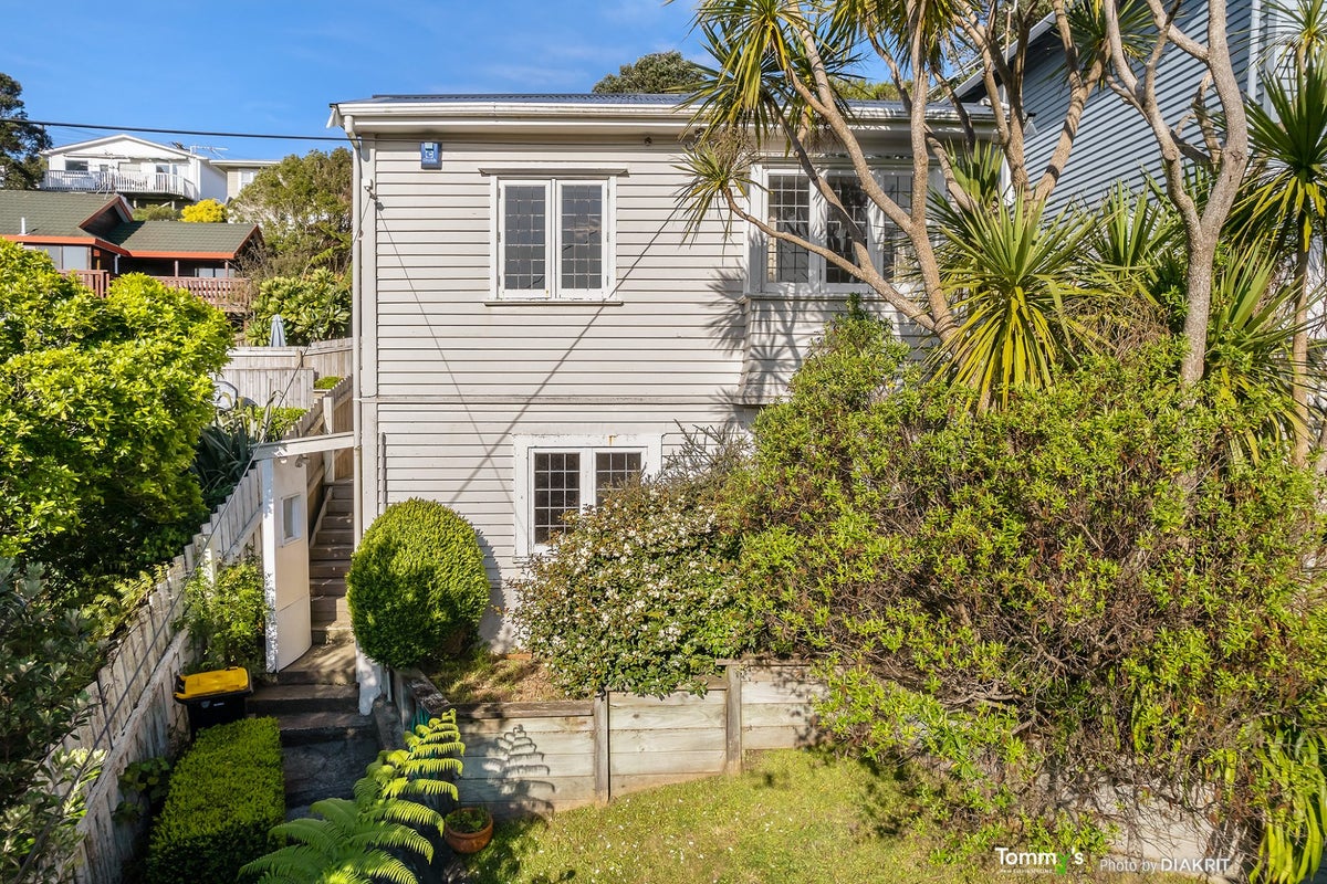 21 Harland Street, Brooklyn, Wellington - Carousel 1