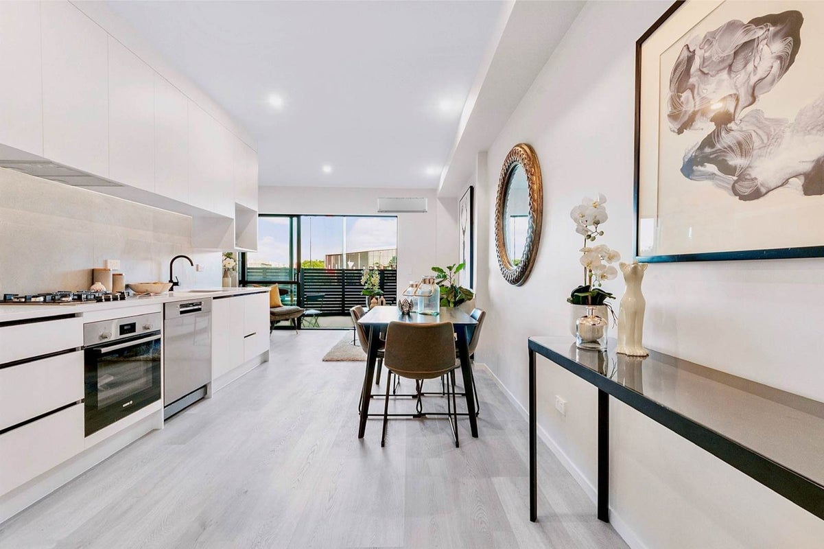 2D Wood Avenue, Howick, Auckland - Carousel 2