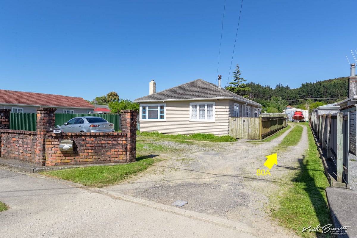 80A Main Road, Wainuiomata, Lower Hutt - Carousel 11