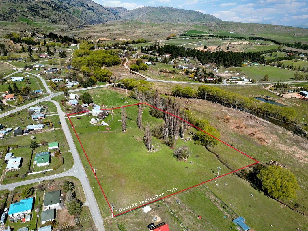 7 Hall Road, Patearoa, Ranfurly - Carousel 30