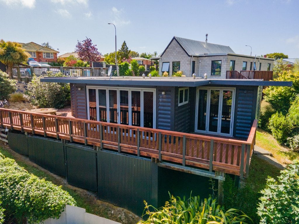 34 Hill View Crescent, Highfield, Timaru - Carousel 1