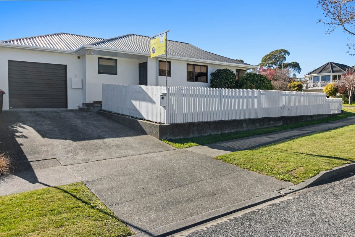 12 Solway Drive, Witherlea, Blenheim - Carousel 2