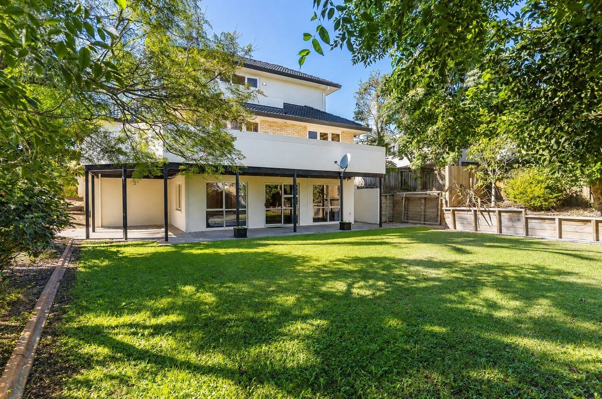 38 Kuripaka Crescent, The Gardens, Auckland - Carousel 10