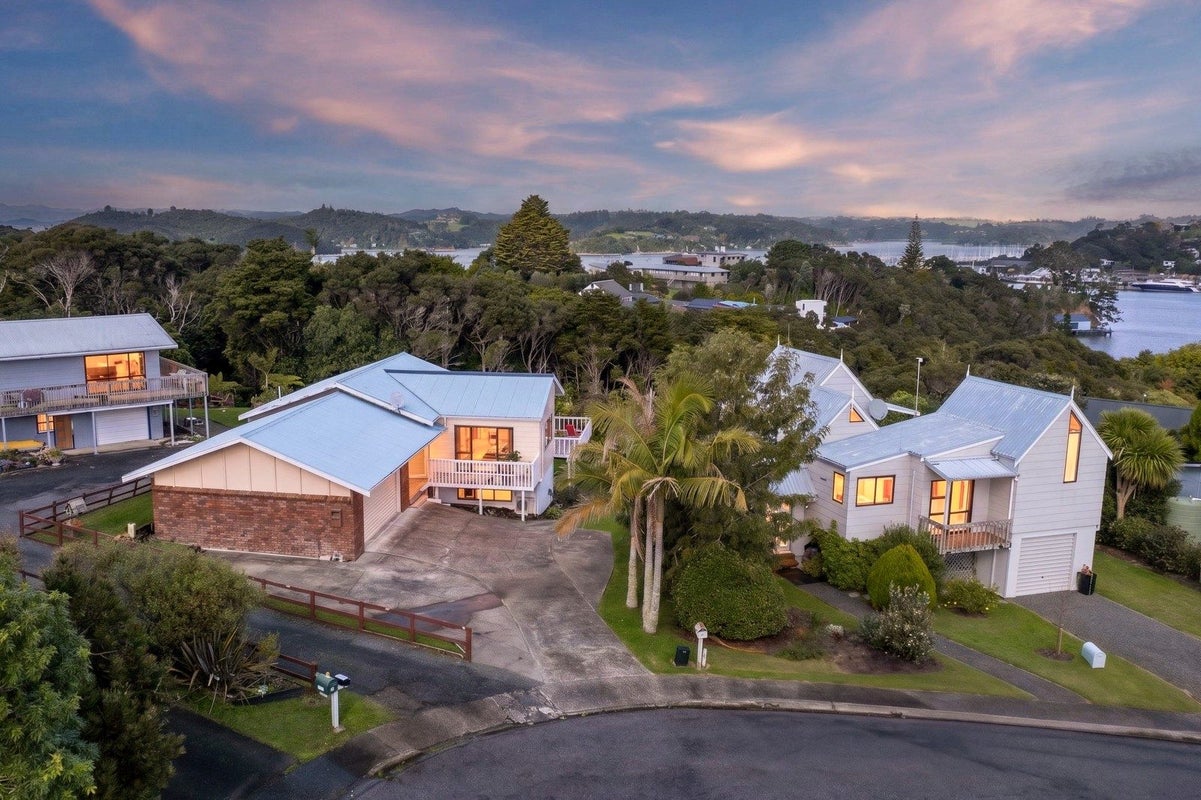 28 Tirairaka Terrace, Okiato, Russell - Carousel 20