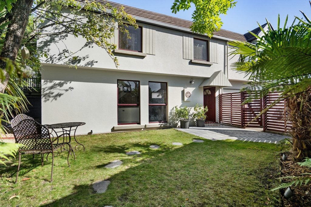 5/16 Derby Street, St Albans, Christchurch - Carousel 1