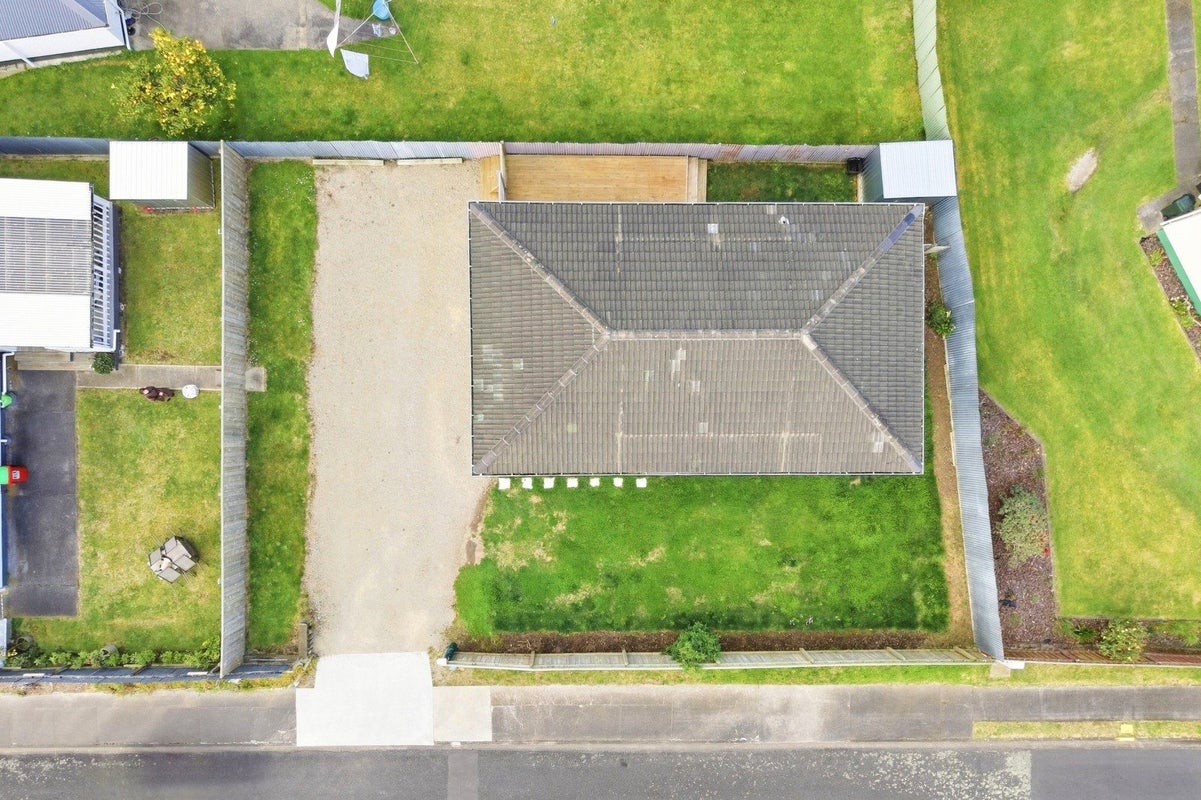 1A Ash Place, Aramoho, Whanganui - Carousel 11