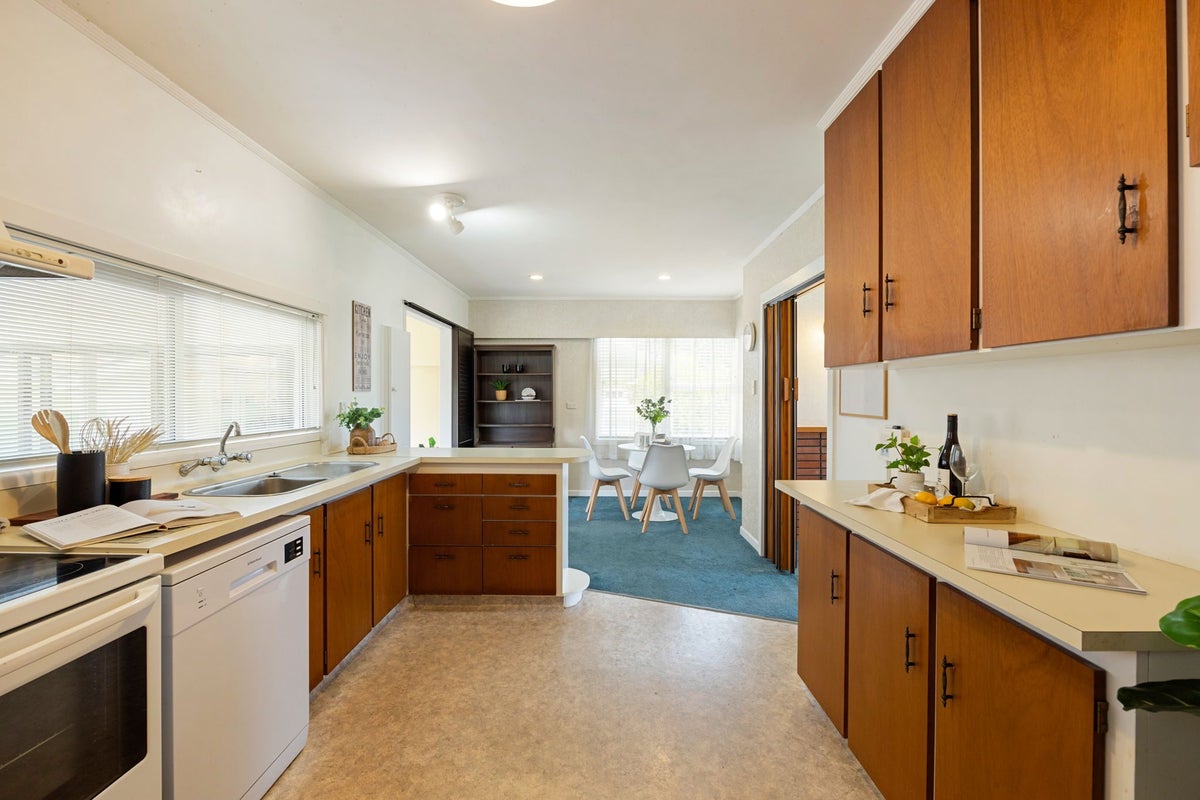 2 Golden Place, Fairfield, Hamilton - Carousel 2