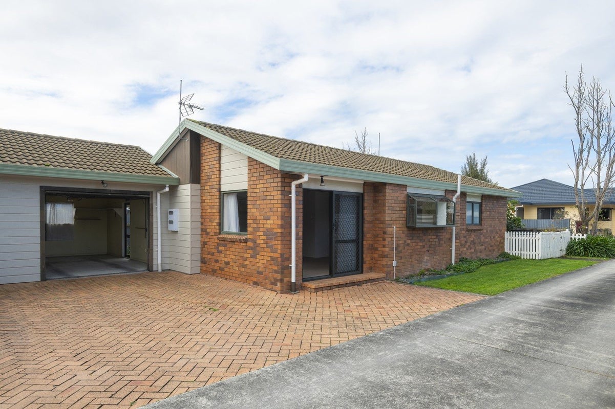 8B Asquith Street, Te Hapara, Gisborne - Carousel 1