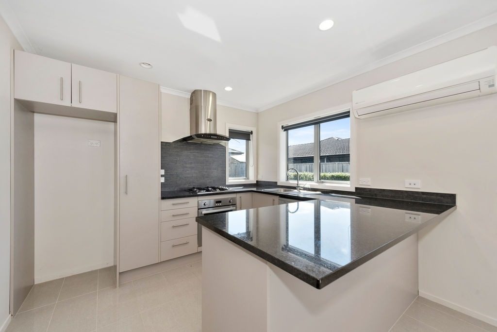 9 Foxbury Court, Rototuna North, Hamilton - Carousel 2