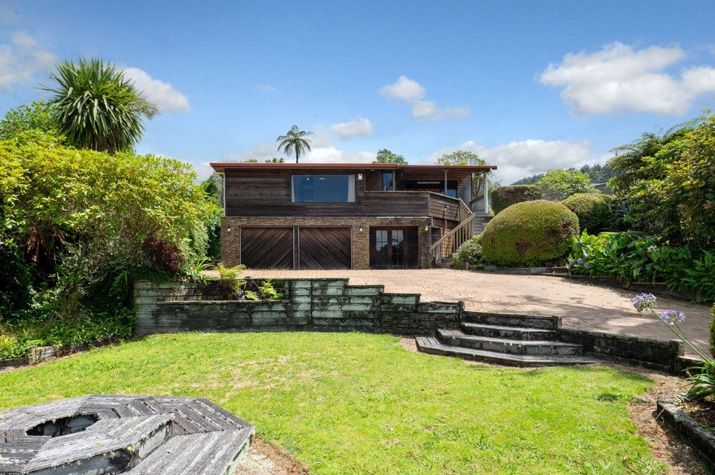 17 Acacia Road, Lake Okareka, Rotorua - Carousel 2