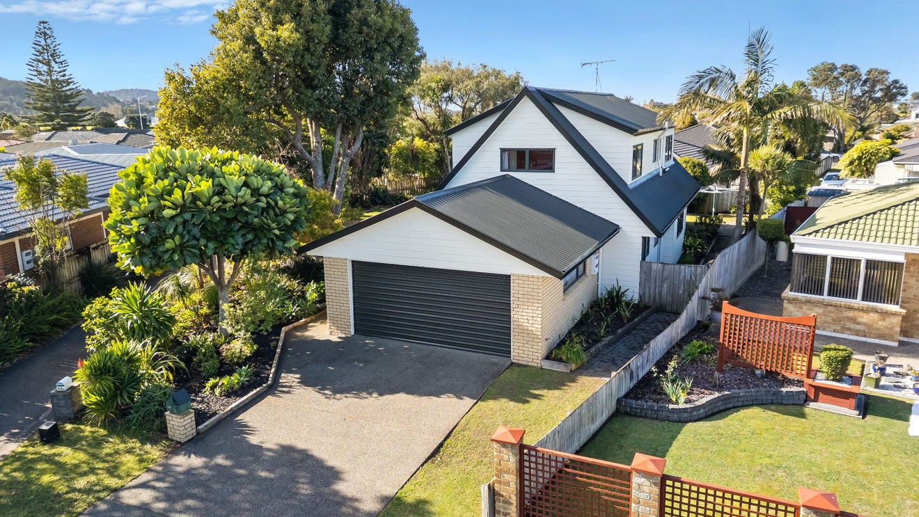 48 Lakeside Drive, Orewa, Orewa - Carousel 2