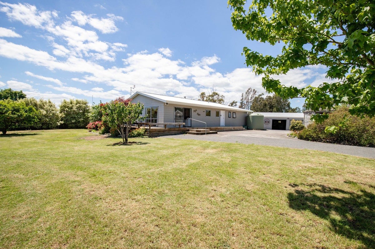 453 Hauraki Road, Thames - Carousel 1