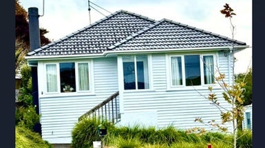 2 Miro Street, Helensville, Helensville - Carousel 1