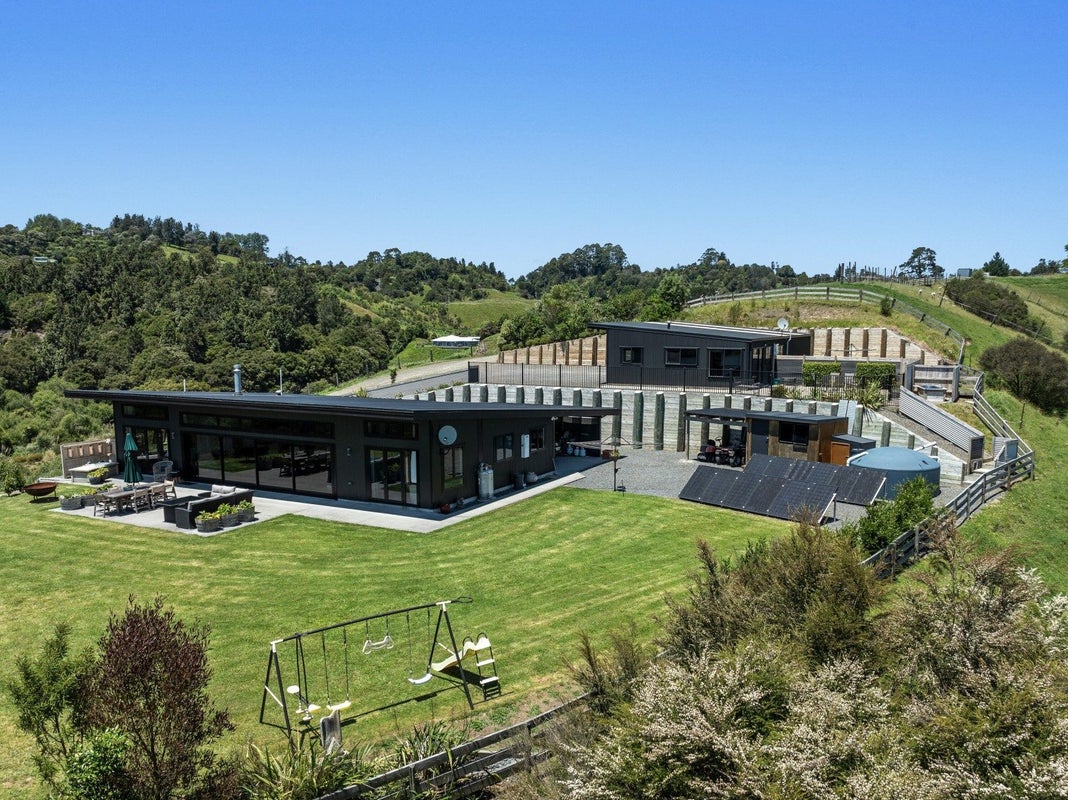 25B Panekaha Road, Wainui, Whakatane - Carousel 1