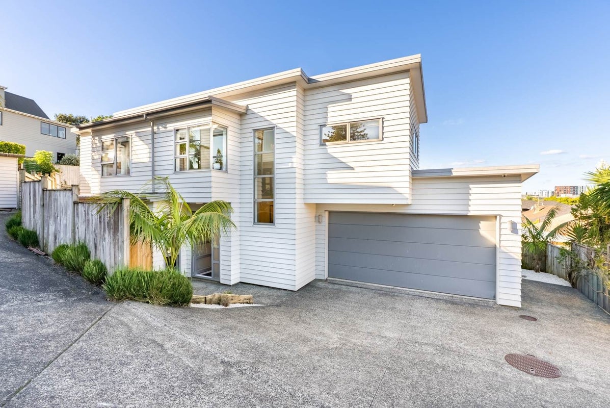 23A Konini Road, Greenlane, Auckland - Carousel 1