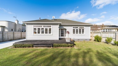 45 Guy Avenue, Takaro, Palmerston North - Carousel 1
