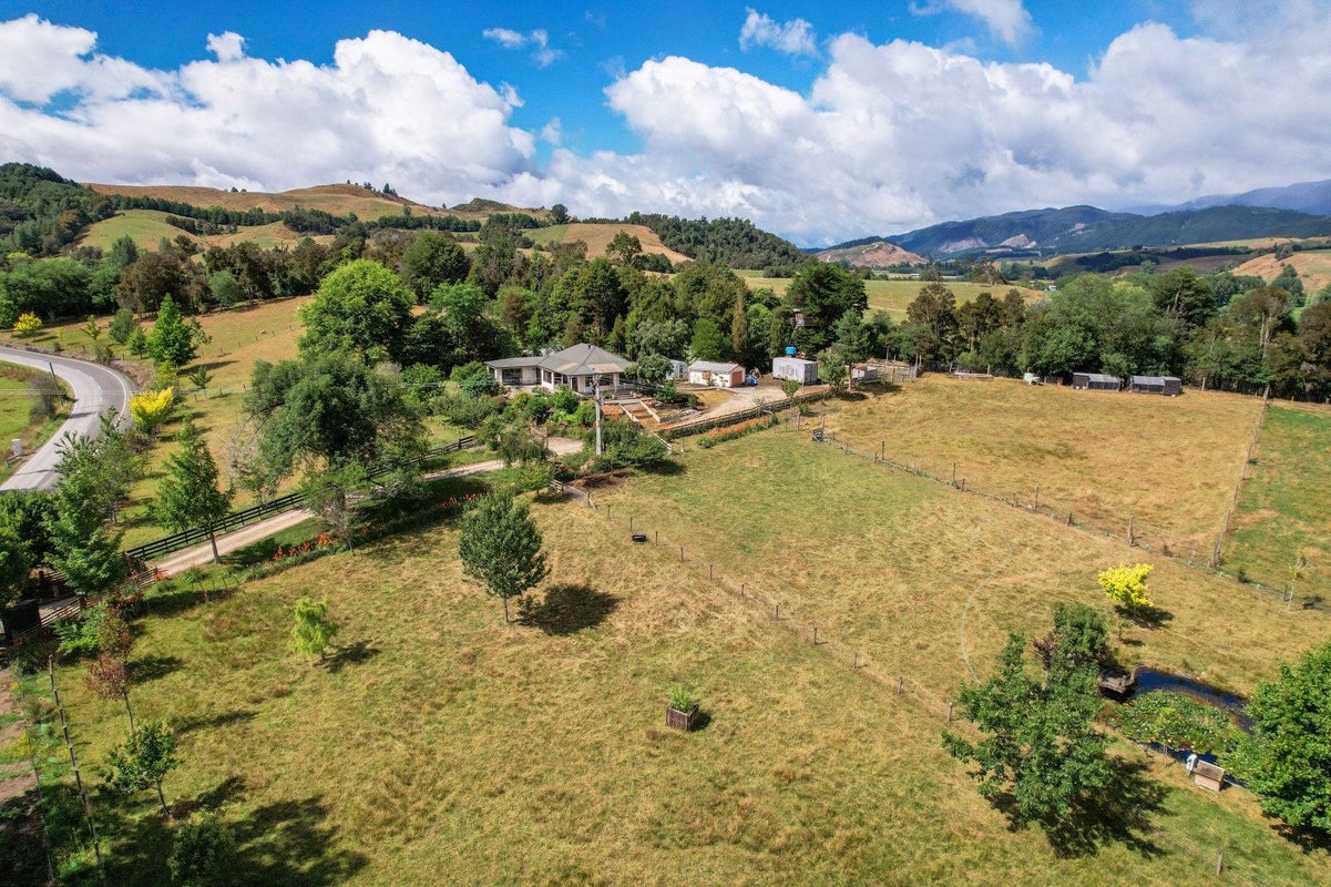 281 Tadmor-Bushend Road, Tapawera, Wakefield - Carousel 1