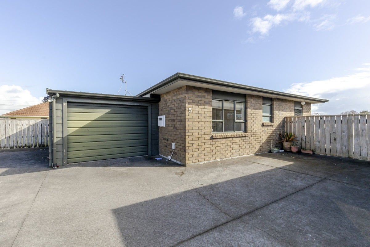5/13 Cracroft Street, Waitara, Waitara - Carousel 1