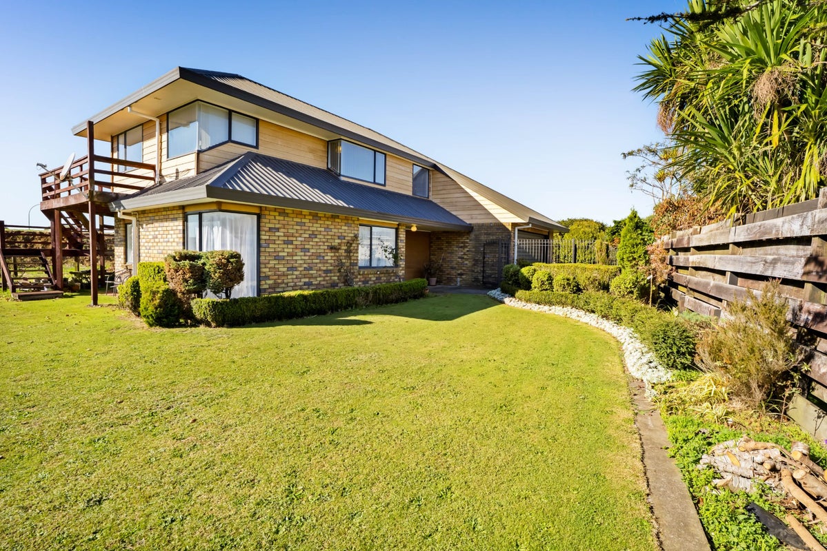 15B Jade Place, Bell Block, New Plymouth - Carousel 1