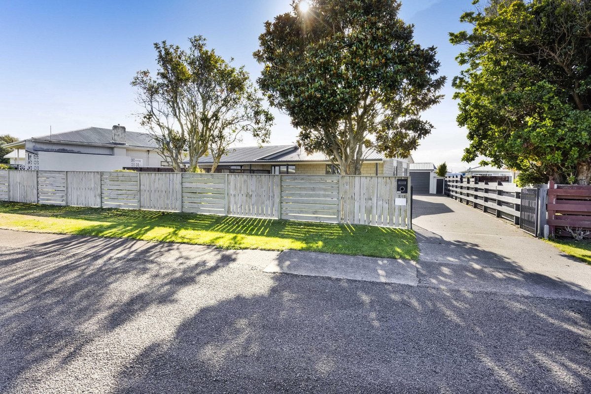 212 Waihi Road, Hawera - Carousel 26
