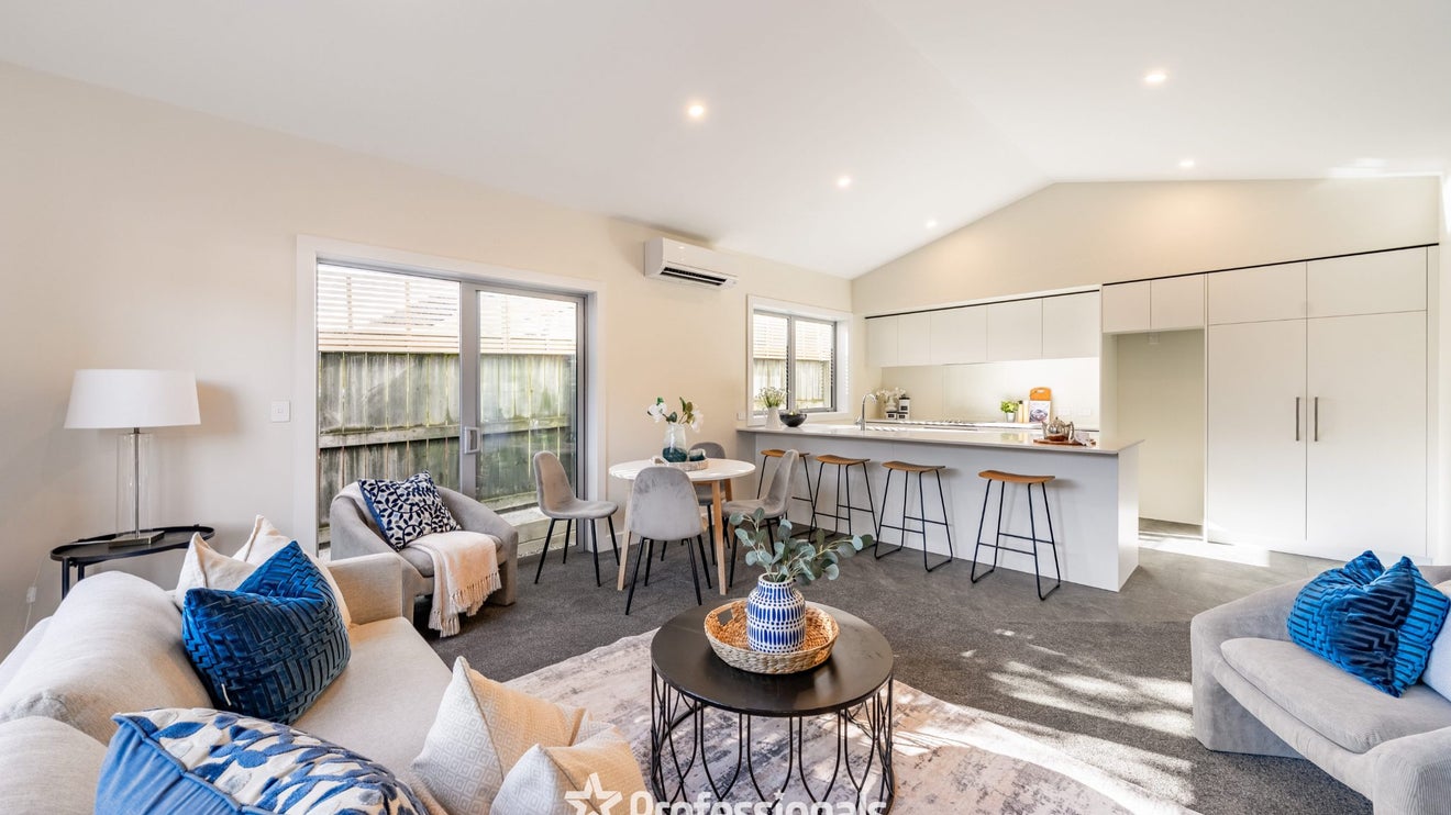 2 Hector Grove, Trentham, Upper Hutt - Carousel 1