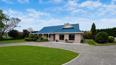 75 Grant Road, Hawera - Carousel 1