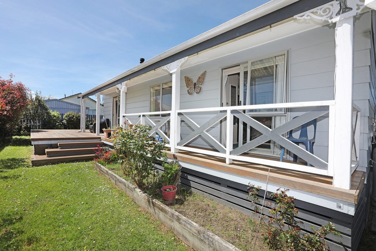 14B Vera Street, Marton, Marton - Carousel 2