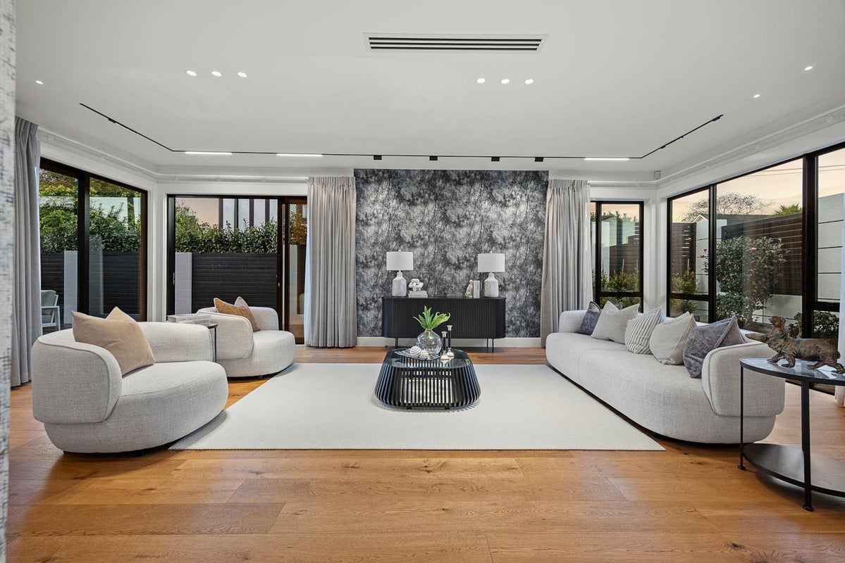 39A Clonbern Road, Remuera, Auckland - Carousel 2
