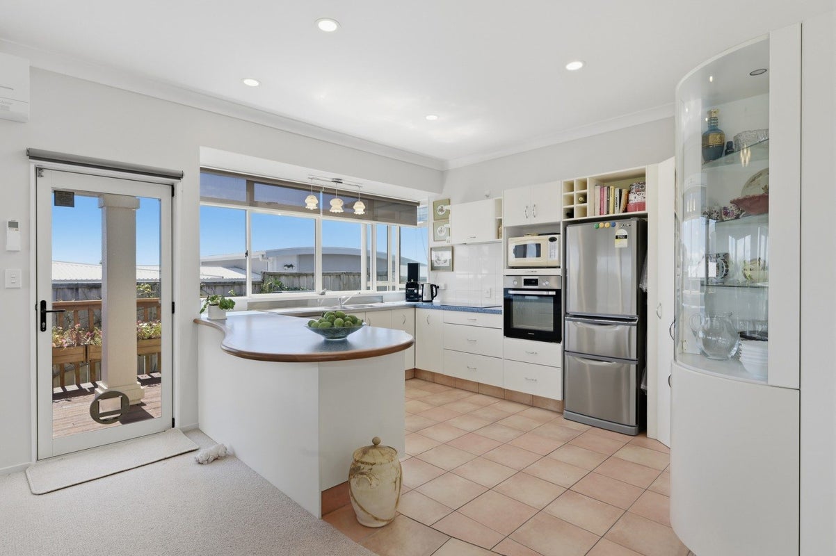 15 Diamond Head, Hairini, Tauranga - Carousel 2