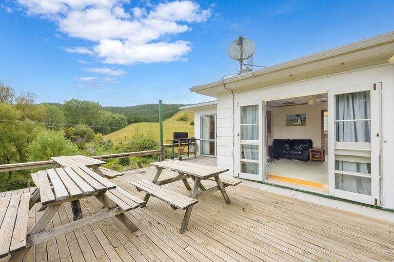1396 State Highway 1, Topuni, Wellsford - Carousel 2