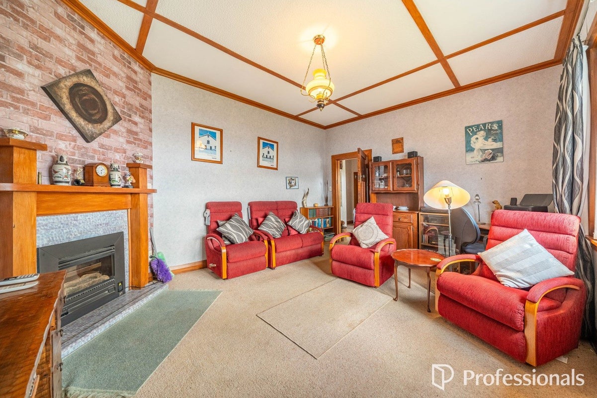 4 Emerson Street, Petone, Lower Hutt - Carousel 2