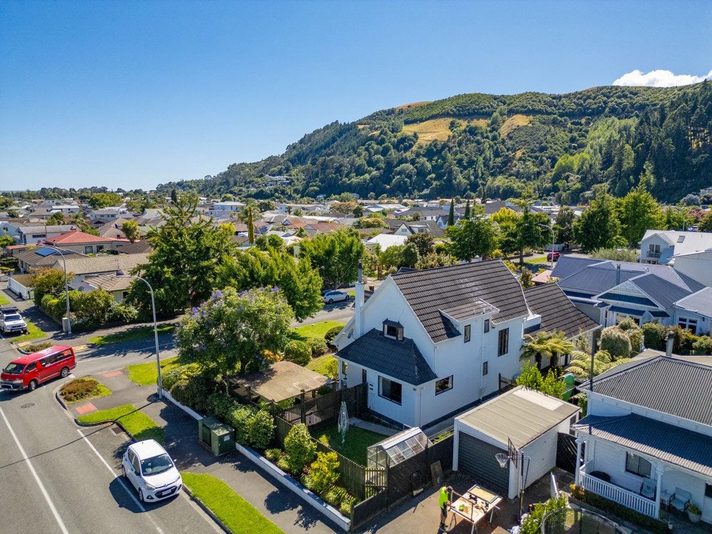 86 Halifax Street East, The Wood, Nelson - Carousel 2