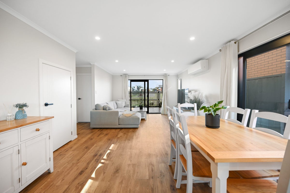 29 Joint Avenue, Chartwell, Hamilton - Carousel 1