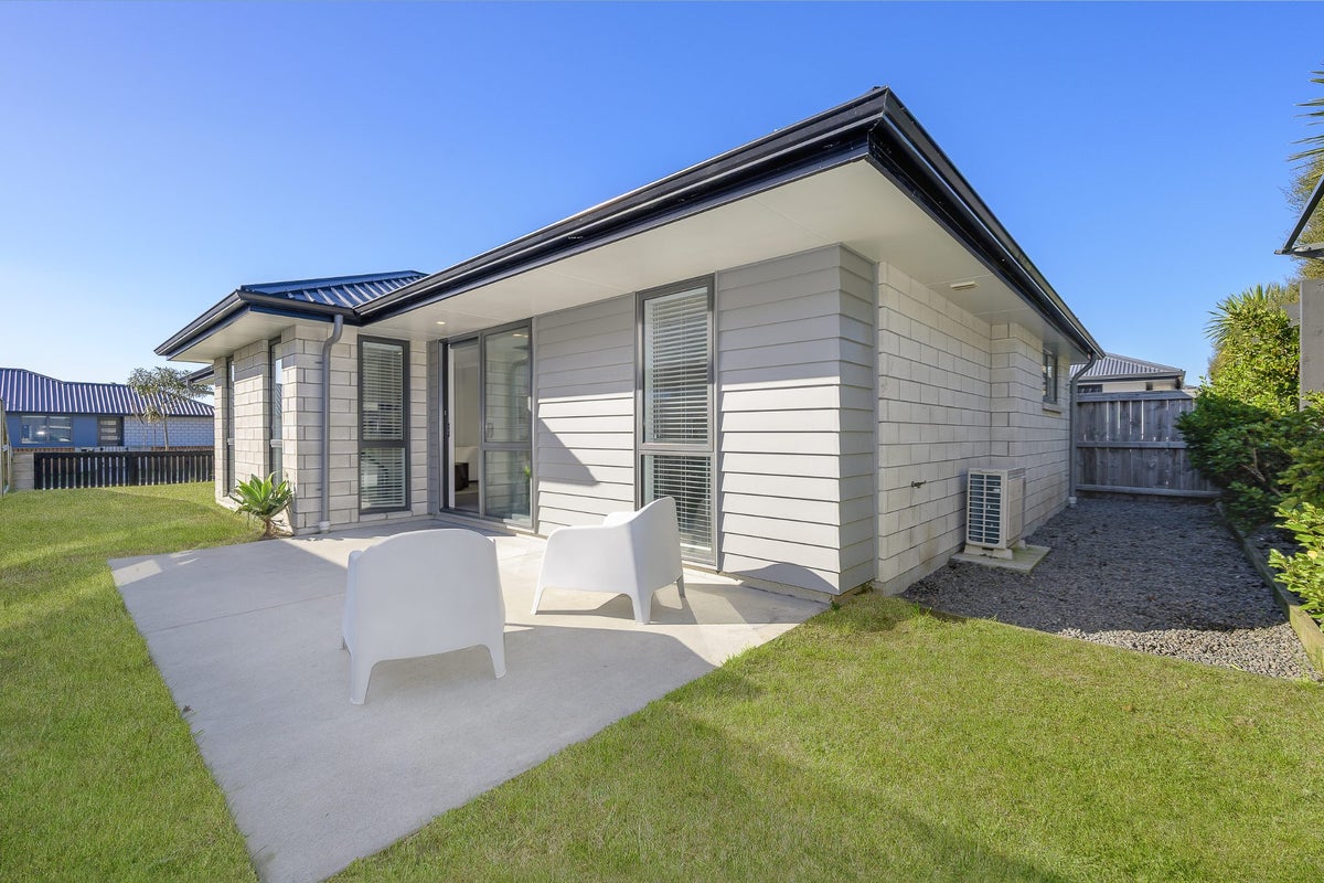 62 Union Drive, Papamoa, Papamoa - Carousel 2