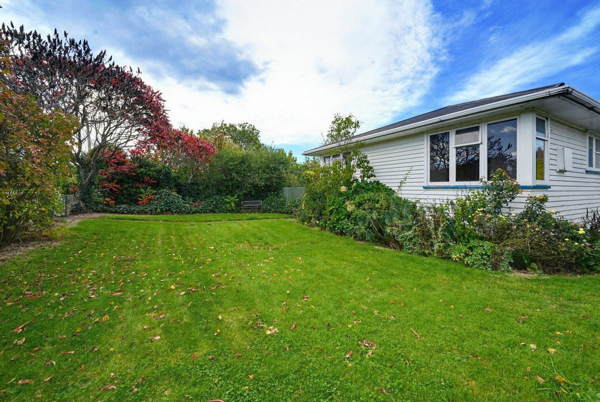 24 Hawkswood Street, Waiau, Waiau - Carousel 15