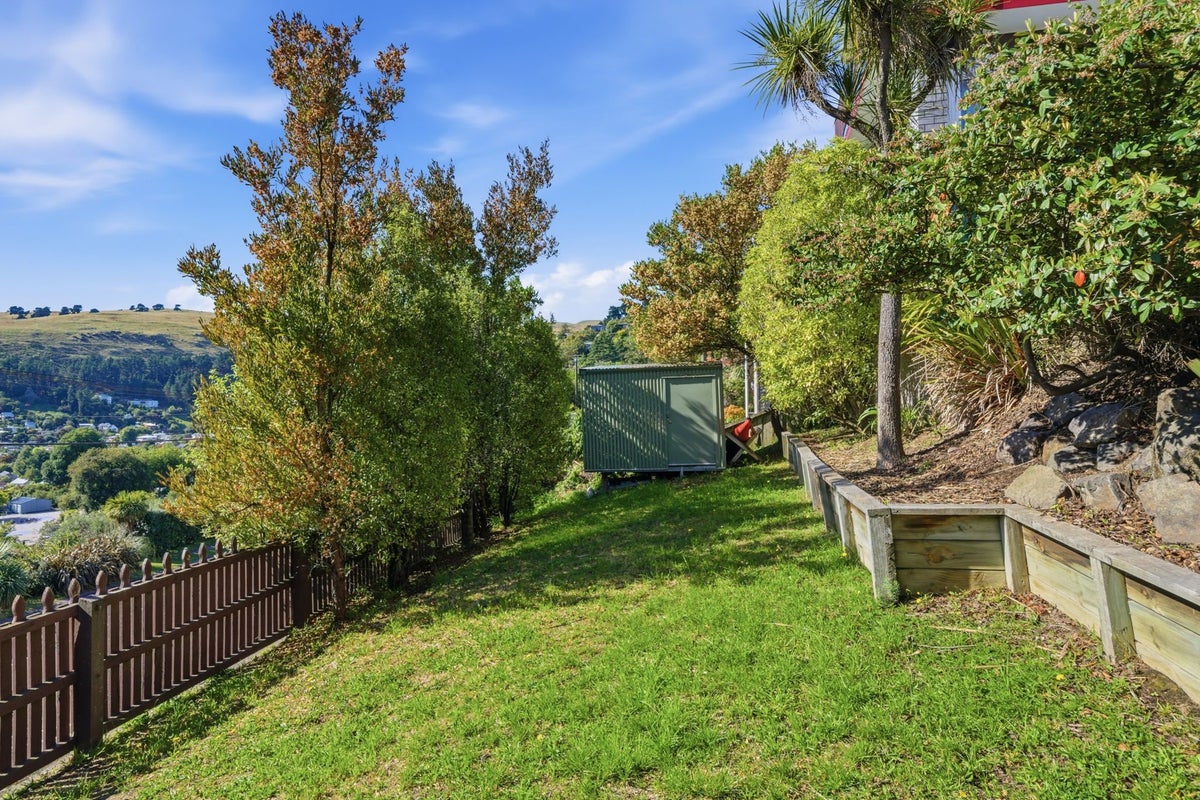 2 Aotea Terrace, Huntsbury, Christchurch - Carousel 20